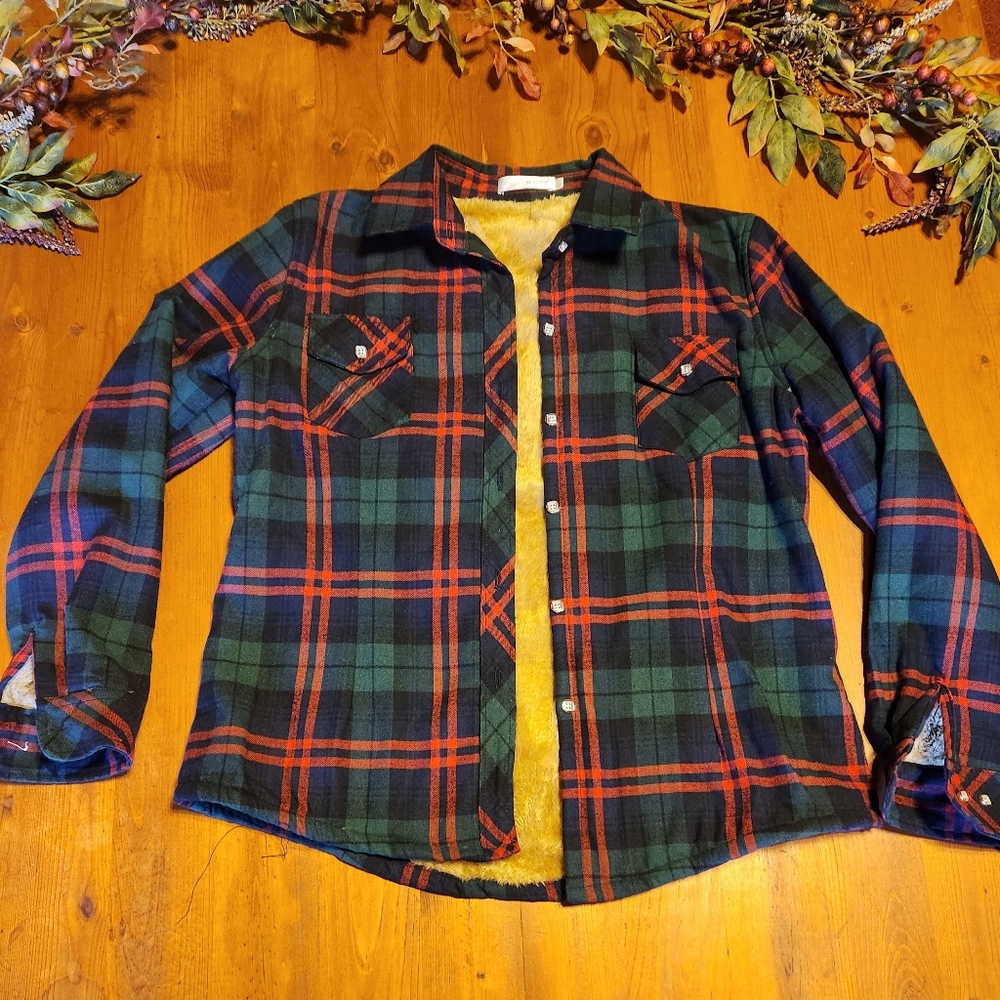 Fully-lined Flannel size women's Small to Medium, never worn